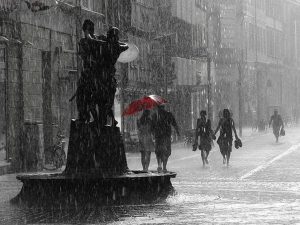 3822f9518e3a4c7c61303408bb8a73b6 300x225 صور شتاء ومطر جديدة, الشتاء حزين الحب رومانسي بارد, صور سقوط امطار ,اغلفة مطر