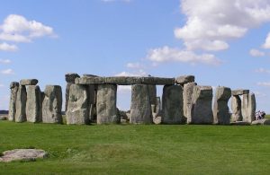 stonehenge wndr 300x195 صور عجايب وغرايب حول العالم, عجائب الدنيا السبع الجديدة, Photos world wonders
