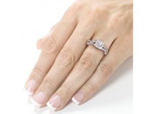 خواتم من الماس شيك جدا 3 450x338 300x225 صور خاتم الزواج , تشكيلة اكسسوارات هدايا الماس ذوق