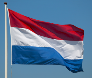 صور العلم الهولندي 1 450x381 300x254 صور علم هولندا , خلفيات متنوعة للعلم الهولندي