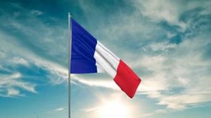 صور الوان علم فرنسا 3 450x253 300x169 صور علم فرنسا جديده , رمزيات العلم الفرنسي