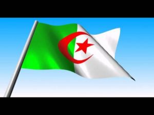 صور علم الجزائر 3 1 450x338 300x225 صور علم الجزائر , رمزيات العلم الجزائري والنجمه والهلال