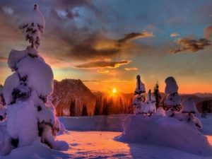 خلفيات ثلج 2 450x337 300x225 صور تعبر عن فصل الشتاء الجميل , خلفيات معبره عن الثلوج بجودة اتش دي