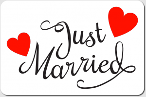 صور just married فيس بوك 1 300x199 صور تهنئة بالزواج للعروسين , اجمل الصور اهداء للمتزوجين الجدد
